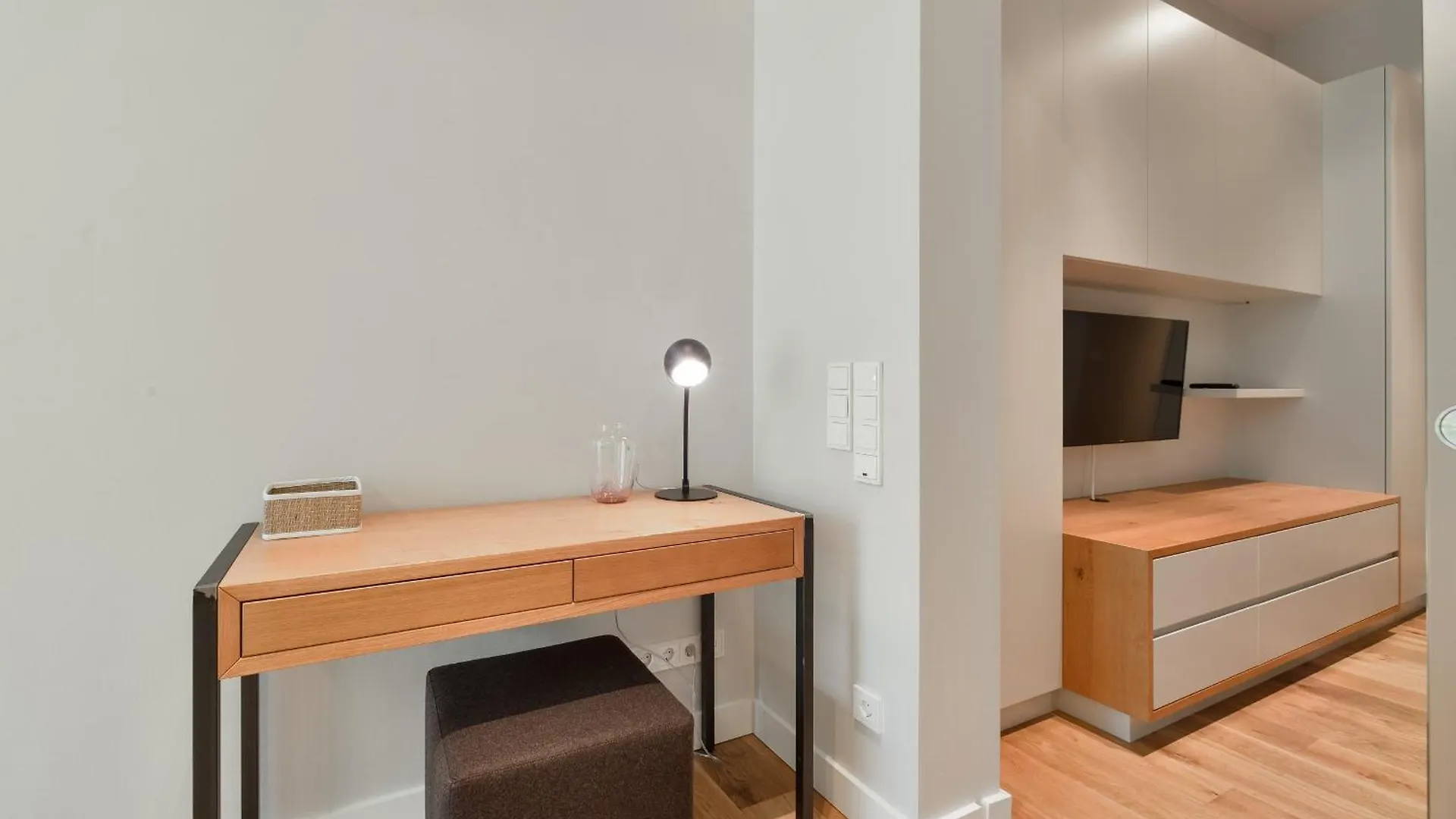 Aparthotel Downtown Apartments Living Berlin Germany