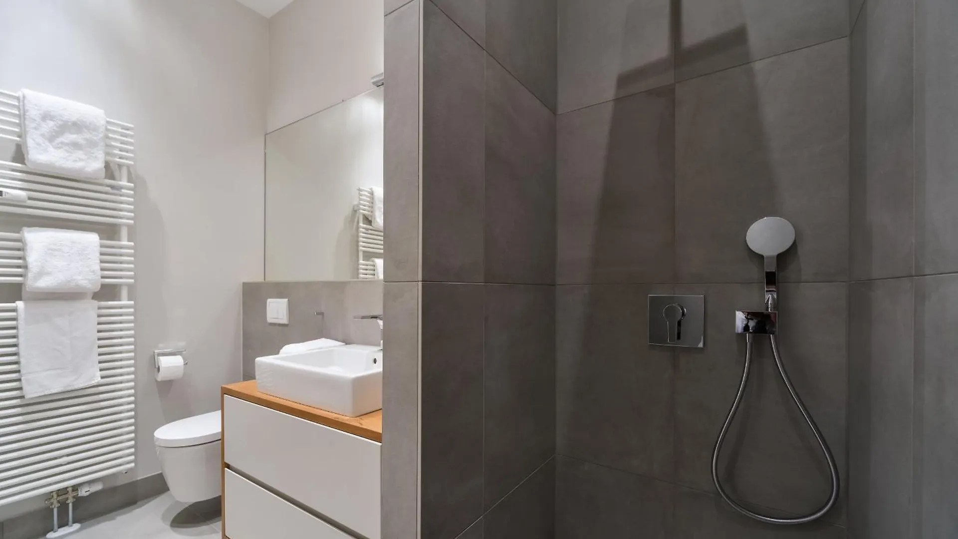 Aparthotel Downtown Apartments Living Berlin