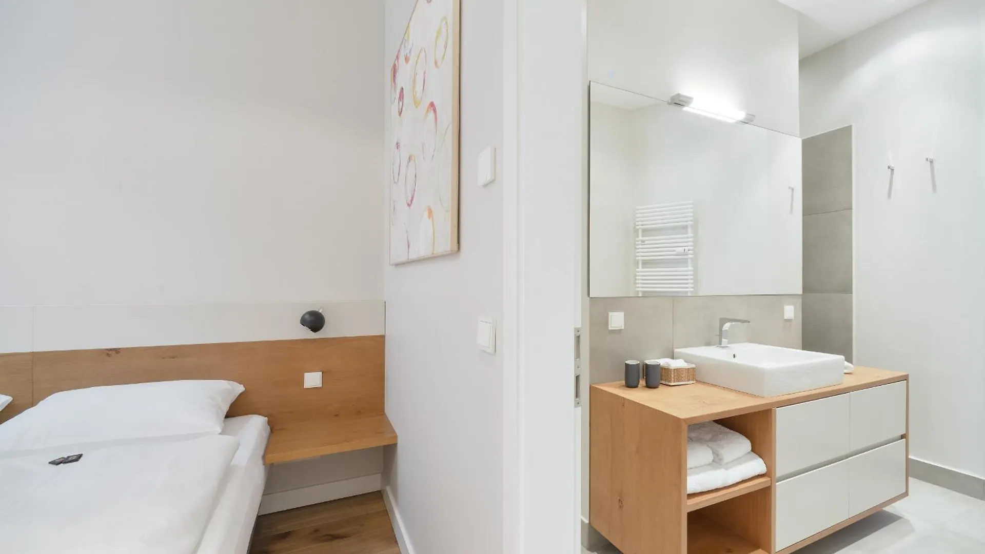 Downtown Apartments Living Berlin Aparthotel