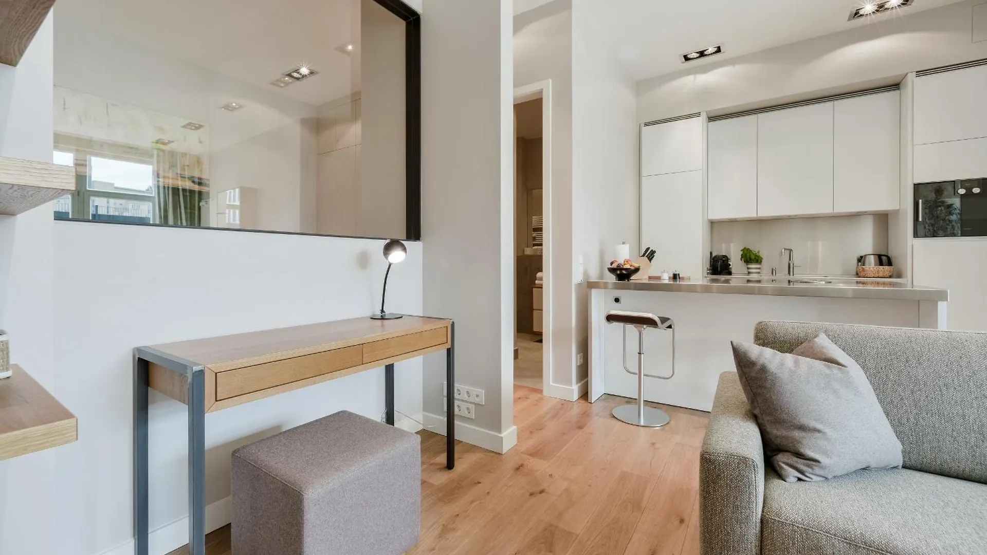 Downtown Apartments Living Berlin Aparthotel